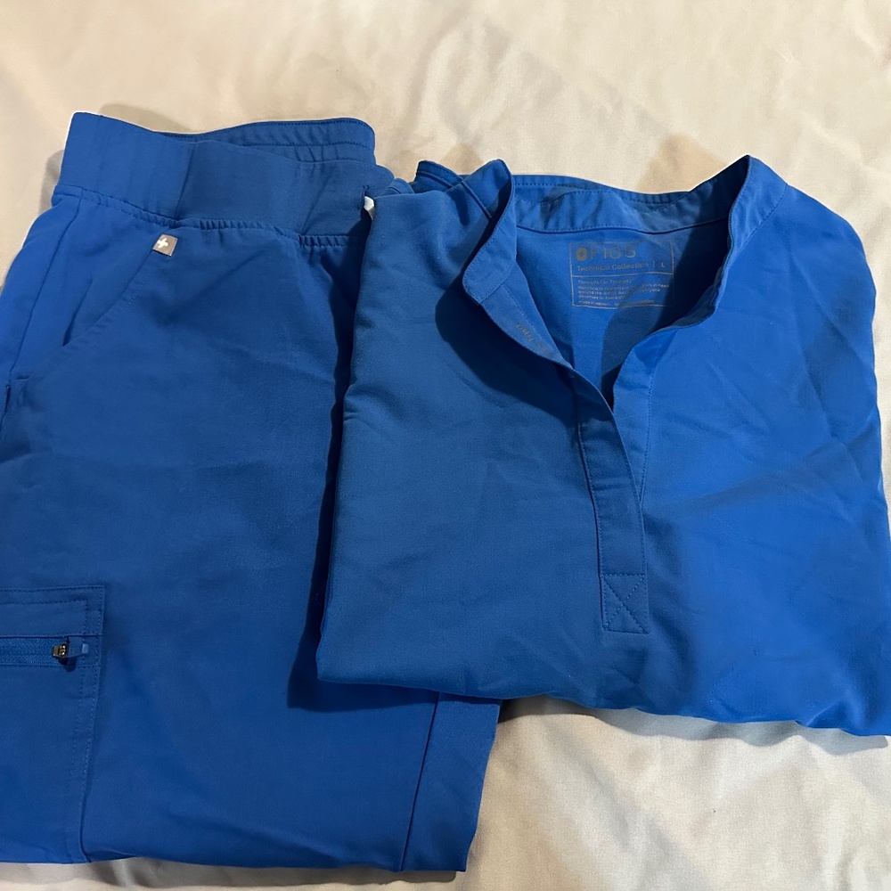 FIGS Royal Blue Scrub Set Rafaela Top + Zamora Jogger Size L | EUC PO 2437